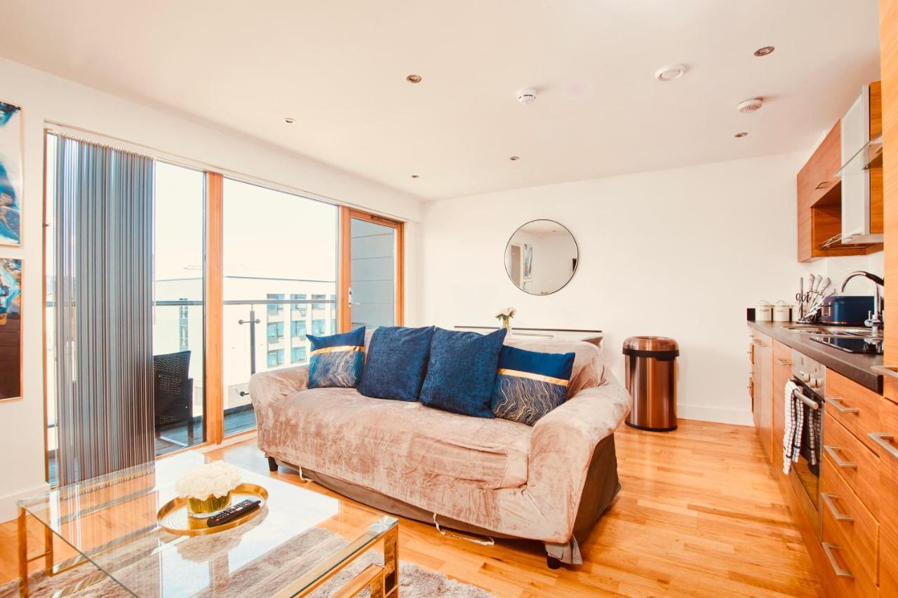 King Deluxe City Apt Large Balcony& Free Parking! Leeds  Exterior foto