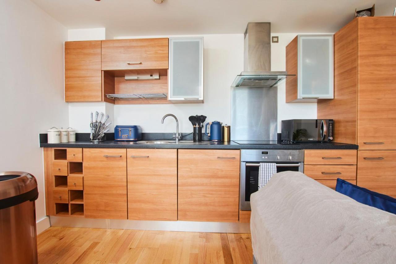 King Deluxe City Apt Large Balcony& Free Parking! Leeds  Exterior foto