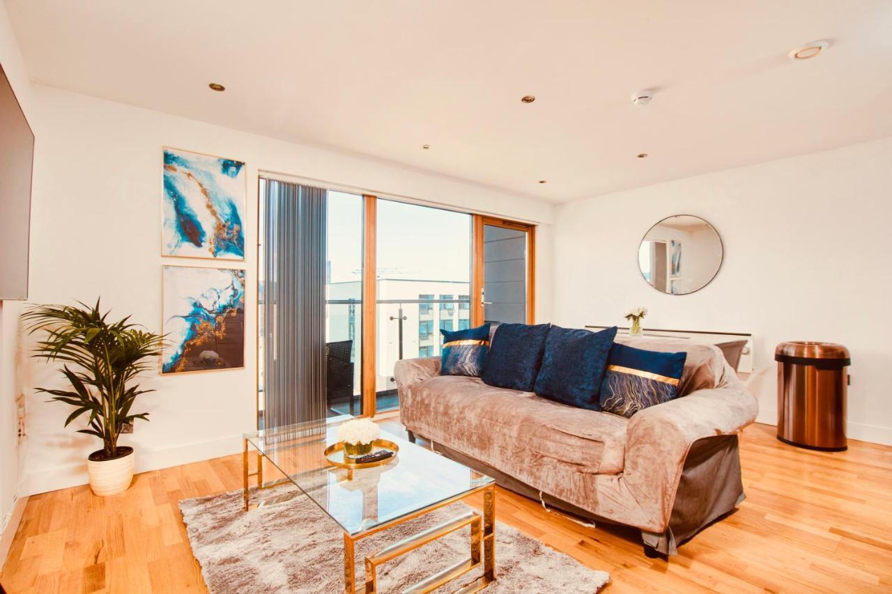 King Deluxe City Apt Large Balcony& Free Parking! Leeds  Exterior foto